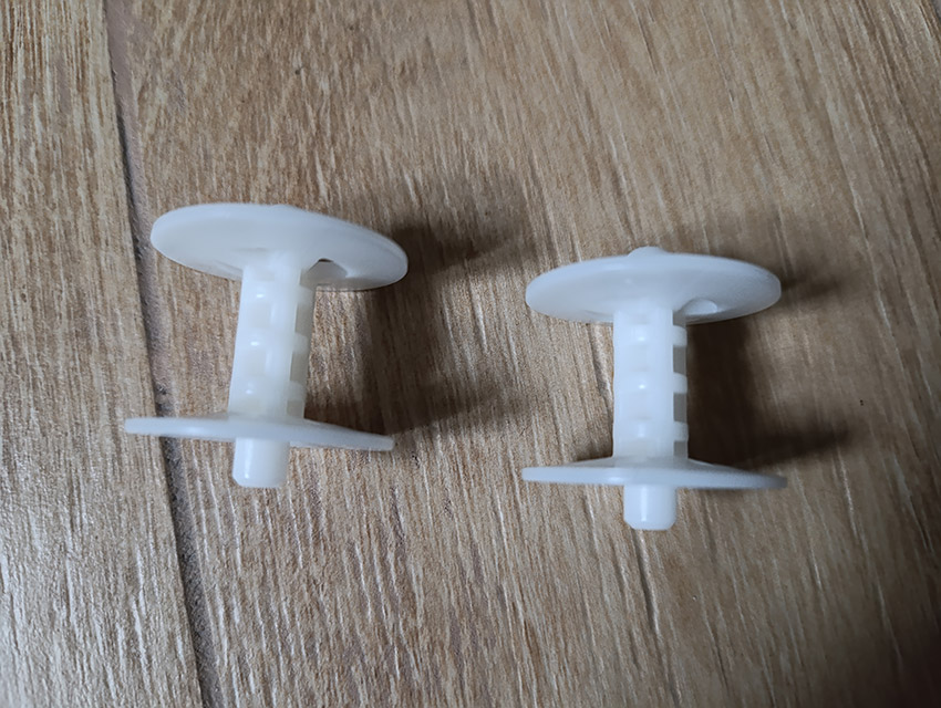 Sharp KI-TX100EU-H – Rollen, durch die sich der Filter im Wasser dreht