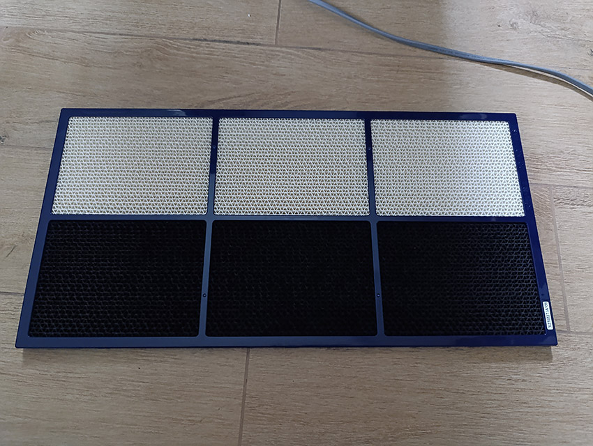 Sharp KI-TX100EU-H – Aktivkohlefilter mit Silikagel