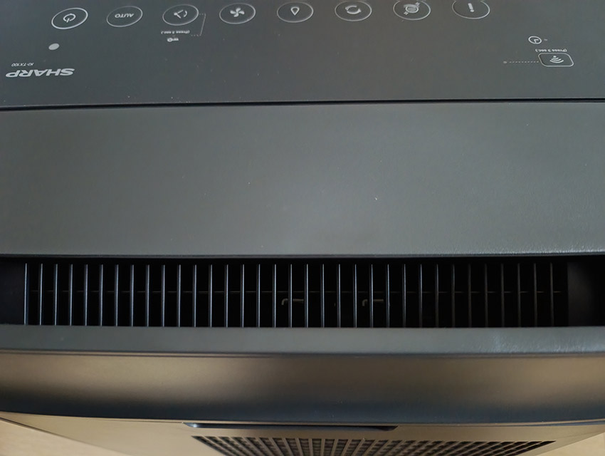 Sharp KI-TX100EU-H – Nahaufnahme des Luftauslasses