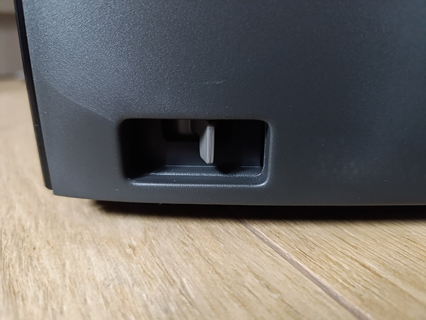 Sharp KI-TX100EU-H – verriegelte Rollen