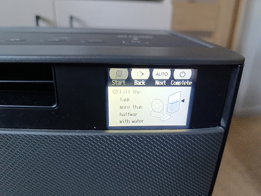 Sharp KI-TX100EU-H – Reinigungsmodus für den Befeuchterfilter