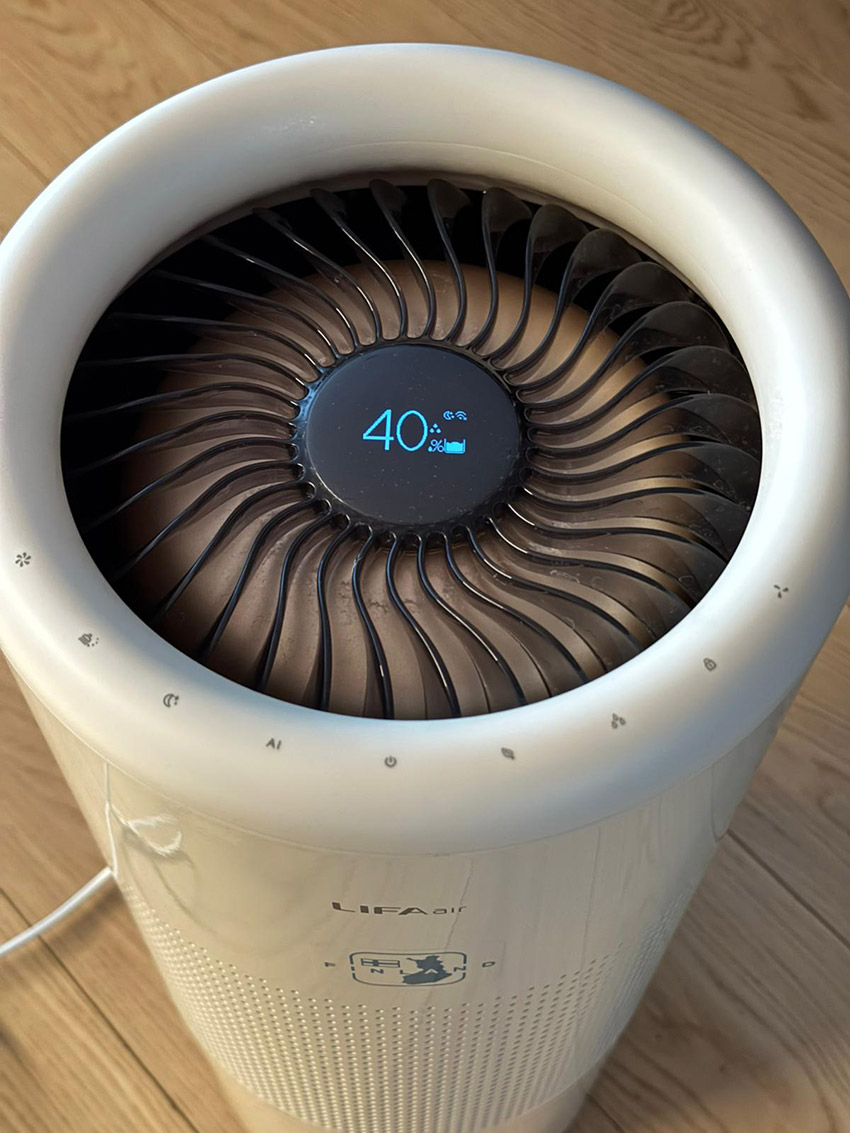 Display im LIFAair LAH302