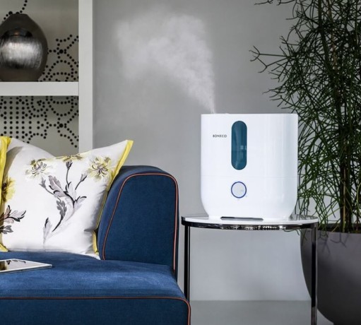 Ultraschall-Luftbefeuchter Boneco U300 im Wohnzimmer