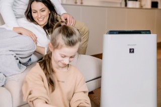 Sharp UA-HD60E-L - Lifestyle-Bild