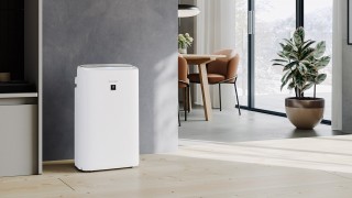 Sharp UA-KIN52E-W - Anordnung des Luftreinigers im Wohnzimmer